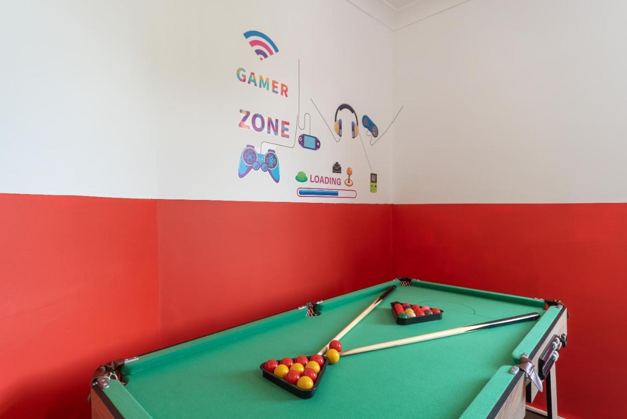 Aseda 4 Bedroom Private Parking, Game Zone -Pool Table, Garden Home Kingston upon Hull Esterno foto