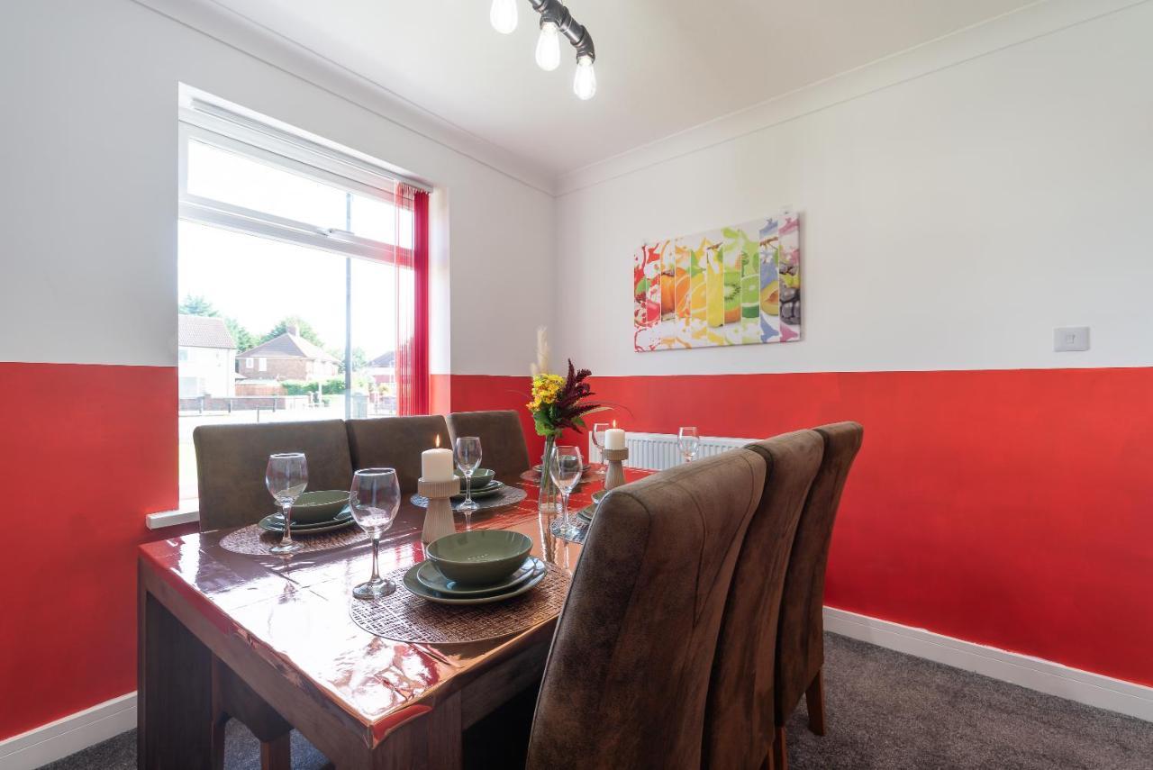 Aseda 4 Bedroom Private Parking, Game Zone -Pool Table, Garden Home Kingston upon Hull Esterno foto