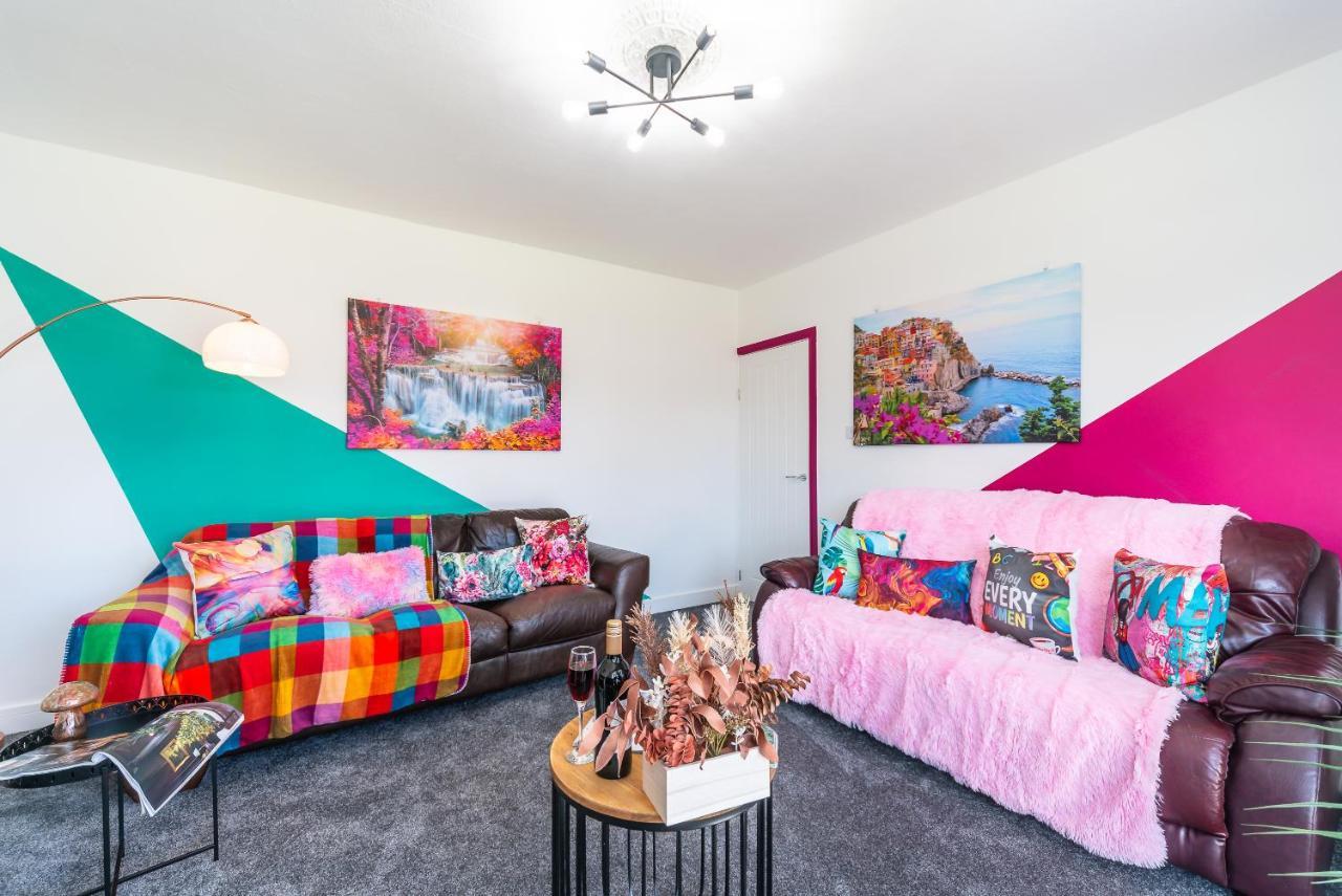 Aseda 4 Bedroom Private Parking, Game Zone -Pool Table, Garden Home Kingston upon Hull Esterno foto