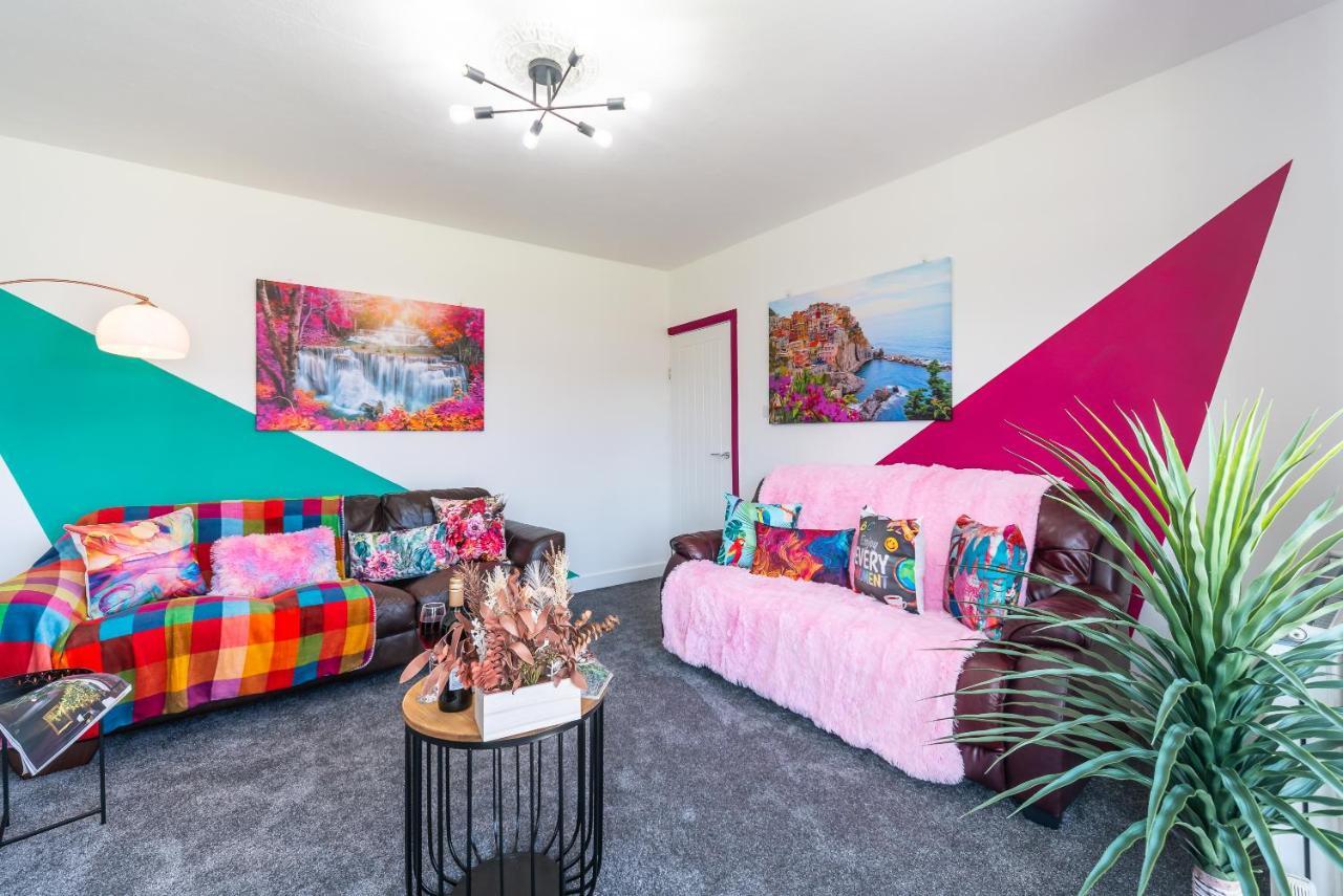Aseda 4 Bedroom Private Parking, Game Zone -Pool Table, Garden Home Kingston upon Hull Esterno foto